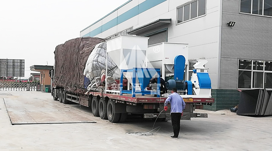 單軸（zhóu）雙（shuāng）螺旋混合機