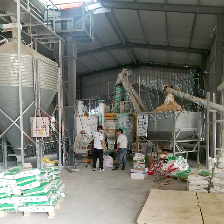 江蘇鎮江AT-3A全自動粉（fěn）碎配料機組